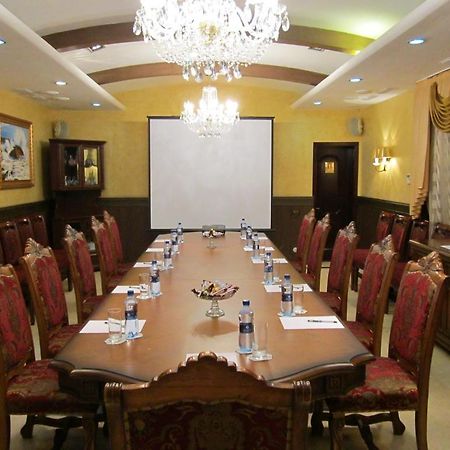 Merey Hotel Karagandy 외부 사진