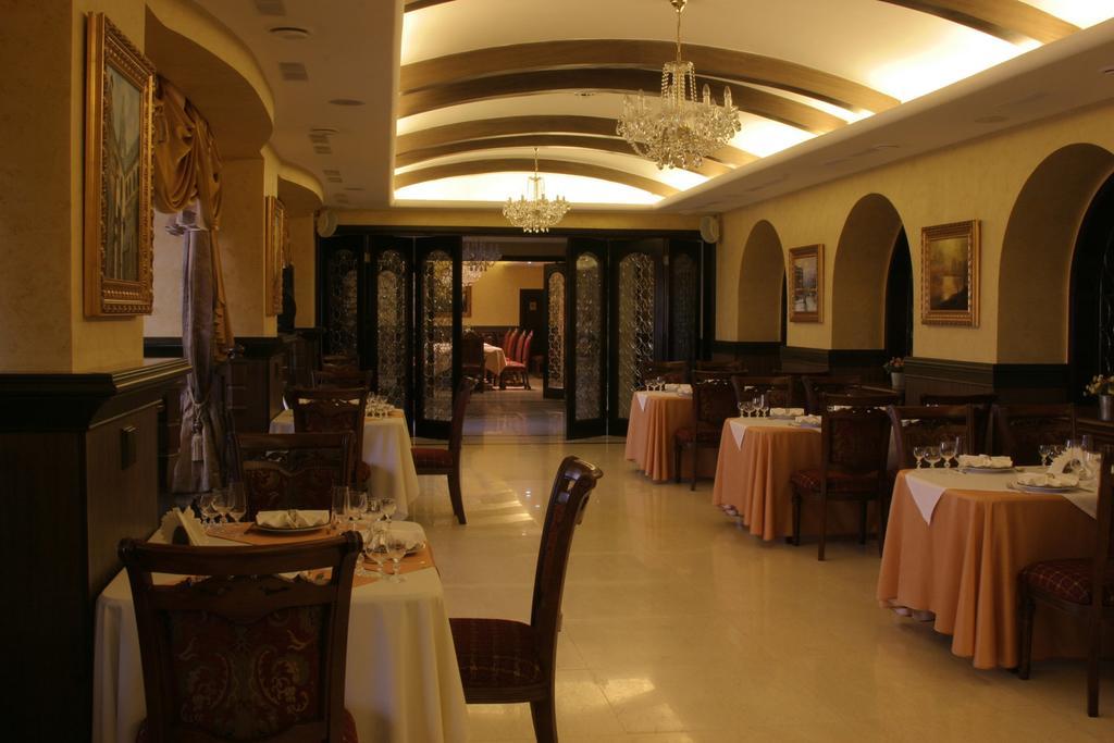 Merey Hotel Karagandy 외부 사진